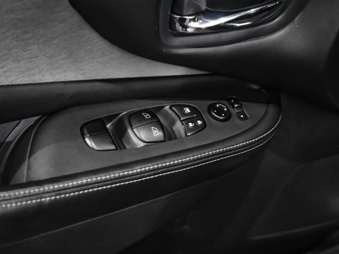 Used 2022 Nissan Murano S FWD image 35