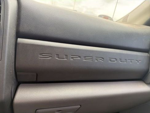 Used 2021 Ford F250 XL w/ STX Appearance Package image 33