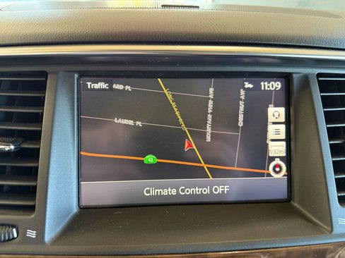 Used 2020 Nissan Armada SL w/ Premium Package image 16