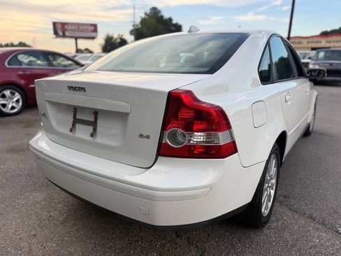 Used 2005 Volvo S40 2.4i FWD image 6