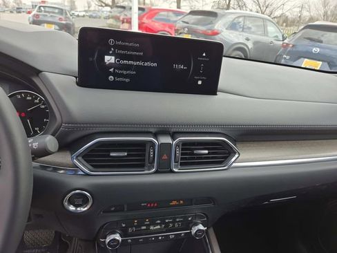Used 2025 MAZDA CX-5 Signature image 18