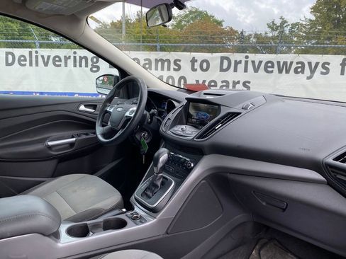 Used 2013 Ford Escape SE image 17