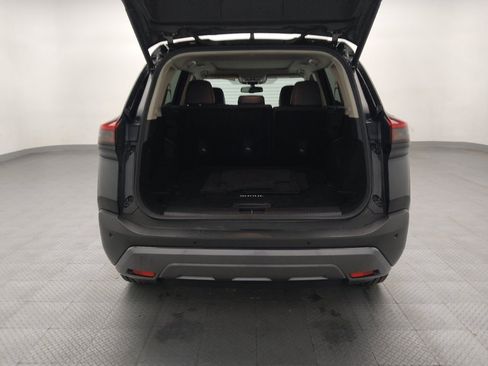 Used 2023 Nissan Rogue SL image 29