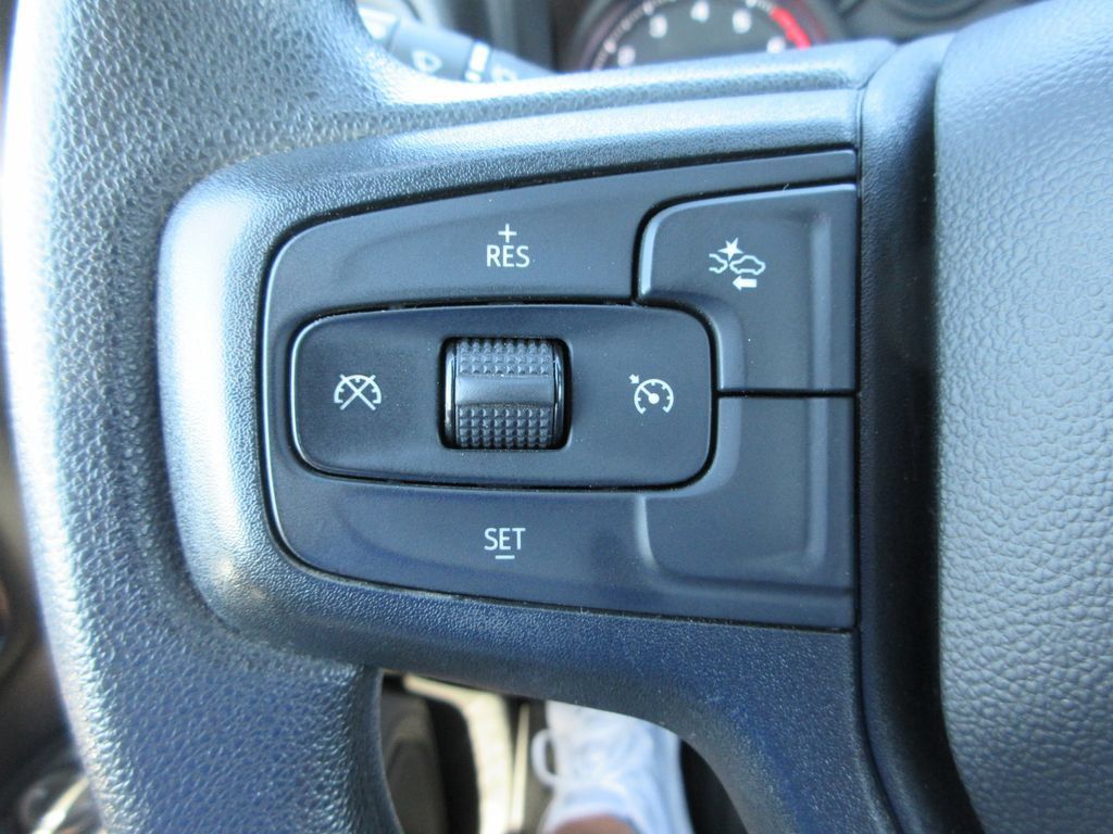 Certified 2025 Chevrolet Silverado 2500 W/T w/ WT Convenience Package AWD/4WD image 21