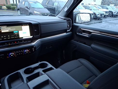 Certified 2025 GMC Sierra 1500 Elevation image 16