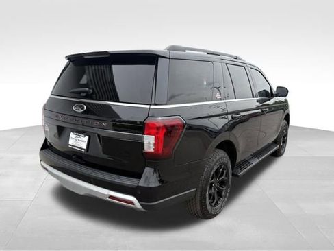 Used 2022 Ford Expedition Timberline AWD/4WD image 2