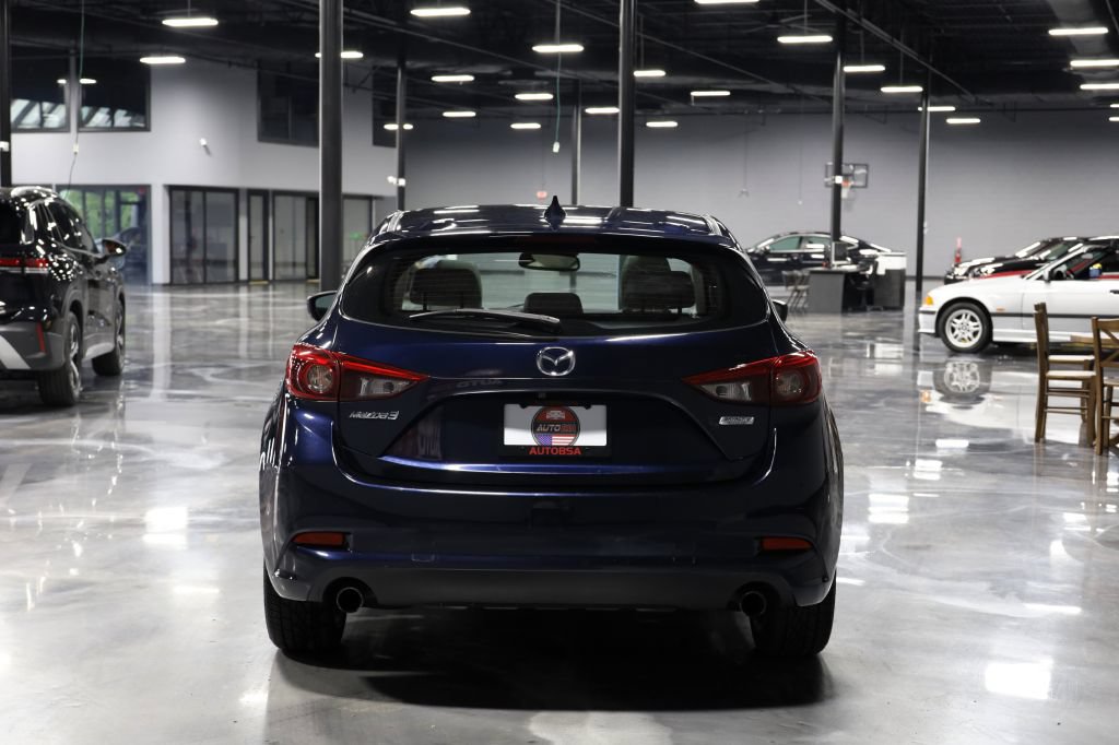 Used 2017 MAZDA MAZDA3 Grand Touring w/ Premium Equipment Package FWD image 6