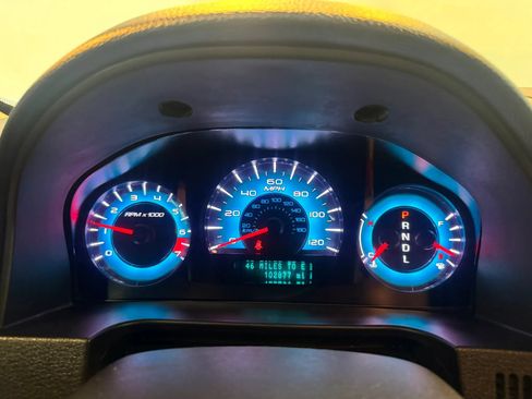 Used 2012 Ford Fusion SEL FWD image 13