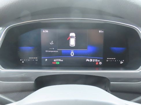 Used 2022 Volkswagen Tiguan S FWD image 27
