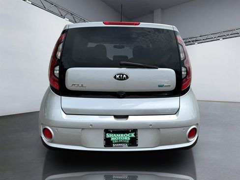 Used 2017 Kia Soul EV + w/ Sun & Fun Package FWD image 6