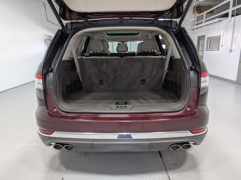 Used 2020 Lincoln Aviator Reserve w/ Equipment Group 202A image 38