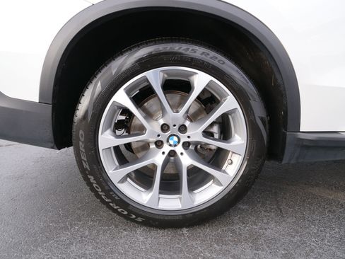 Used 2024 BMW X5 xDrive40i image 11