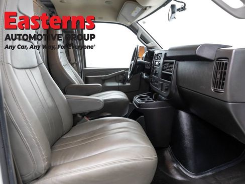Used 2020 Chevrolet Express 2500 w/ Driver Convenience Package image 24