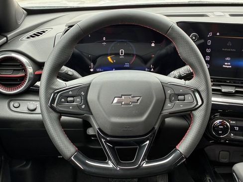 New 2026 Chevrolet Trax RS w/ Sunroof Package image 21