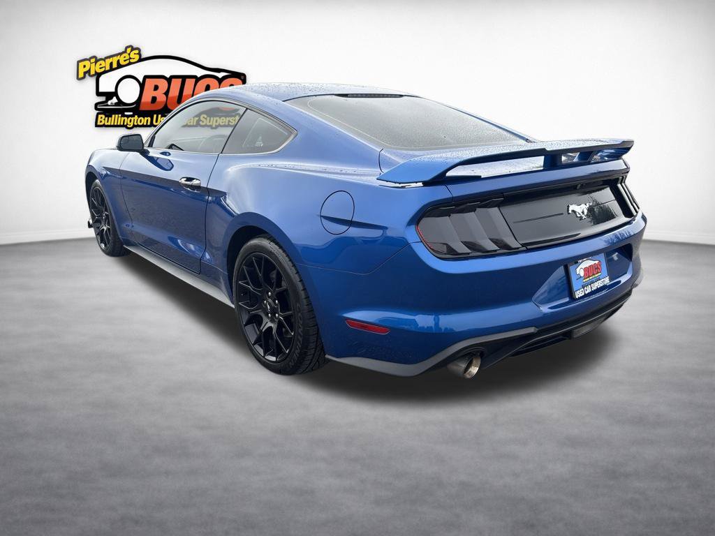 Used 2018 Ford Mustang Coupe w/ Ecoboost Performance Package RWD image 3