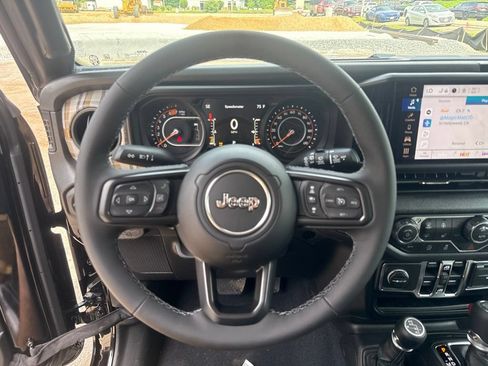New 2026 Jeep Wrangler Unlimited Sport AWD/4WD image 10
