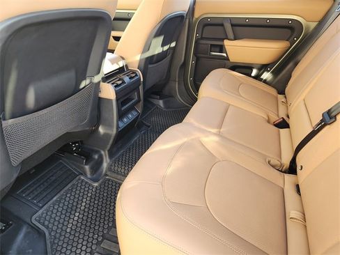 Used 2025 Land Rover Defender 110 S image 29