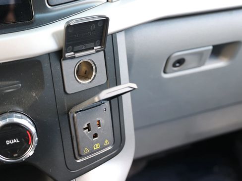 Used 2022 Ford F150 Lightning XLT w/ Tow Technology Package image 30