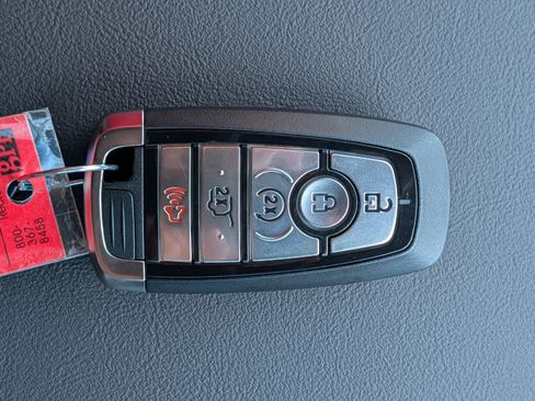 New 2026 Ford Explorer Platinum RWD image 39