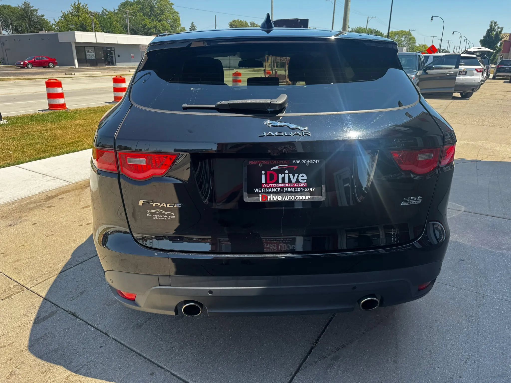 Used 2017 Jaguar F-PACE Prestige AWD/4WD image 5