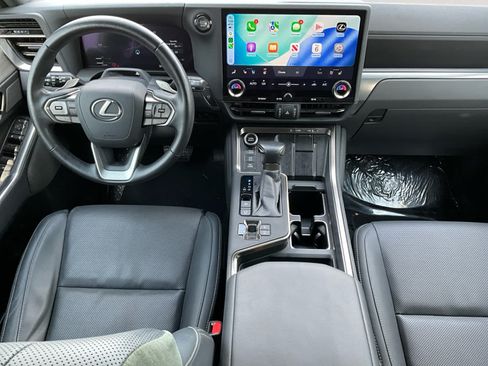 Used 2024 Lexus GX 550 AWD/4WD image 10