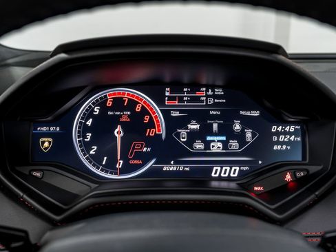 Used 2019 Lamborghini Huracan LP 580-2 image 17