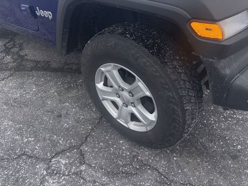 Used 2020 Jeep Wrangler Unlimited Sport S image 5