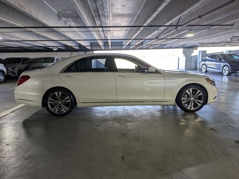 Used 2016 Mercedes-Benz S 550 Sedan image 4