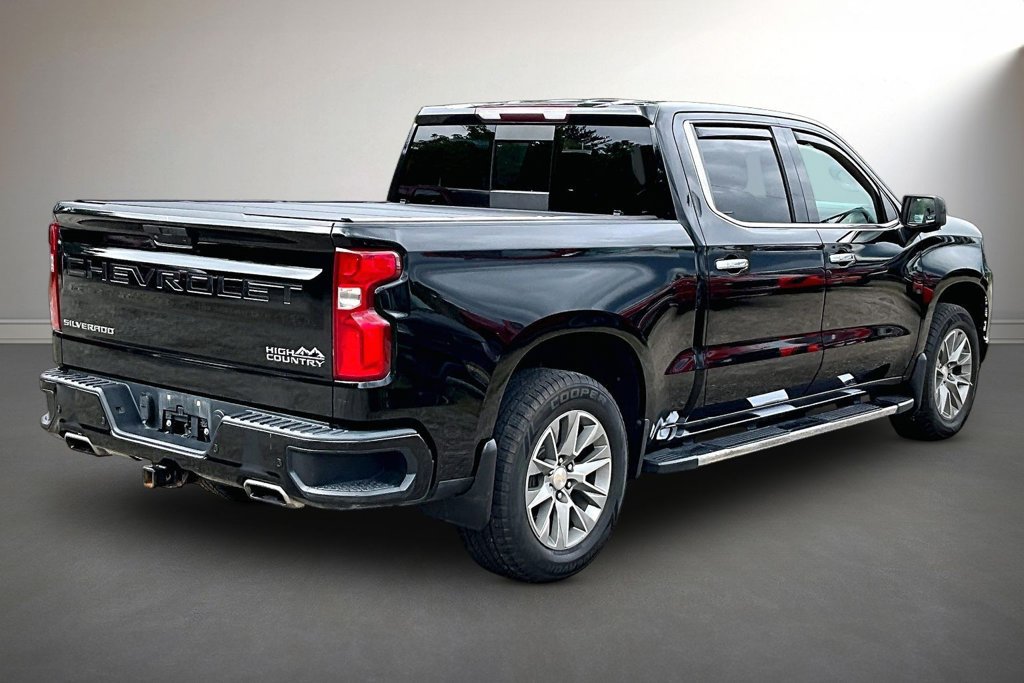 Used 2020 Chevrolet Silverado 1500 High Country w/ Z71 Off-Road Package AWD/4WD image 5
