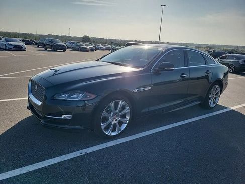 Used 2016 Jaguar XJ R-Sport RWD image 1