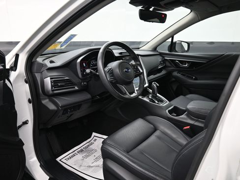 Used 2023 Subaru Outback Limited image 17