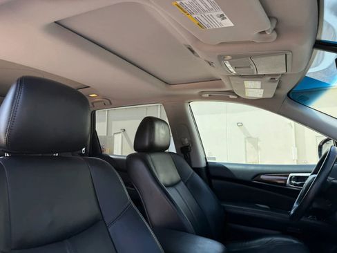 Used 2014 Nissan Pathfinder SL w/ SL Premium Package FWD image 15