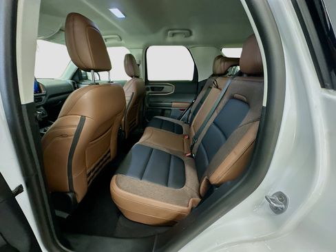 Used 2025 Ford Bronco Sport Outer Banks w/ Outer Banks Tech Package+ image 28