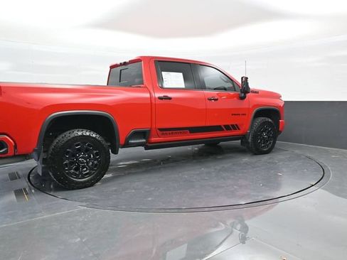 Used 2024 Chevrolet Silverado 2500 LTZ w/ LTZ Plus Package AWD/4WD image 7