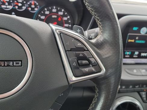 Used 2016 Chevrolet Camaro LT RWD image 13