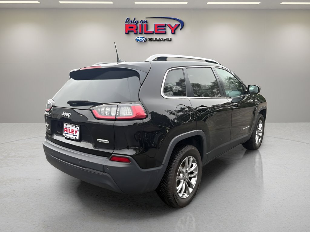 Used 2019 Jeep Cherokee Latitude Plus w/ Comfort/Convenience Group AWD/4WD image 6