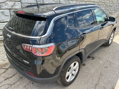 Certified 2019 Jeep Compass Latitude AWD/4WD image 5
