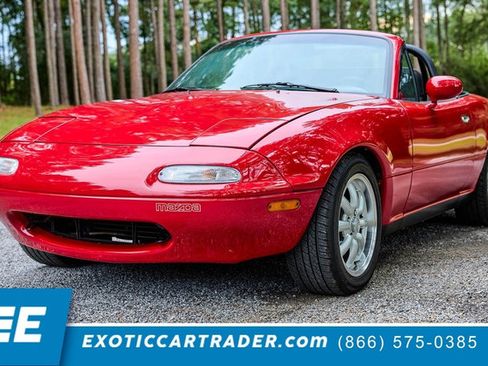 Used 1990 MAZDA MX-5 Miata RWD image 1