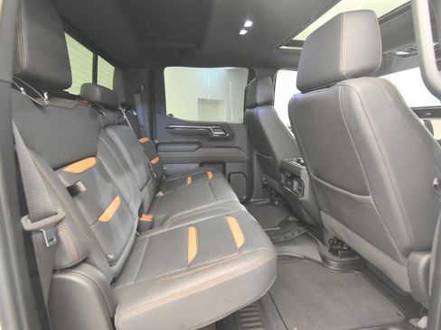 Used 2023 GMC Sierra 1500 AT4 w/ AT4 Premium Package image 16