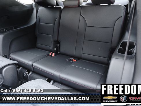 New 2026 Chevrolet Traverse RS image 15