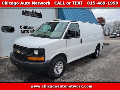 Used 2016 Chevrolet Express 2500 image 1