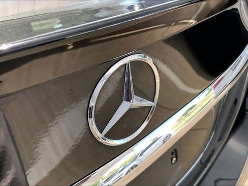 Used 2017 Mercedes-Benz C 300 Sedan image 10