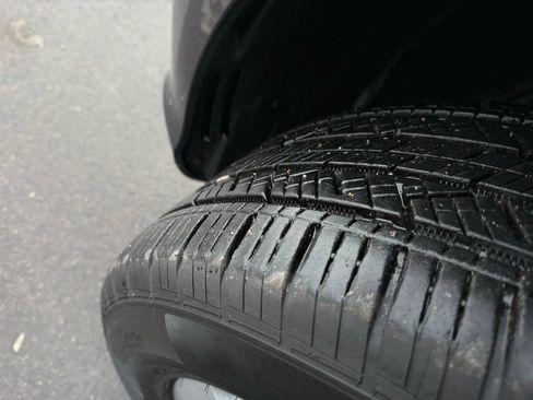 Used 2017 Mercedes-Benz GLS 450 4MATIC w/ Premium Package image 44