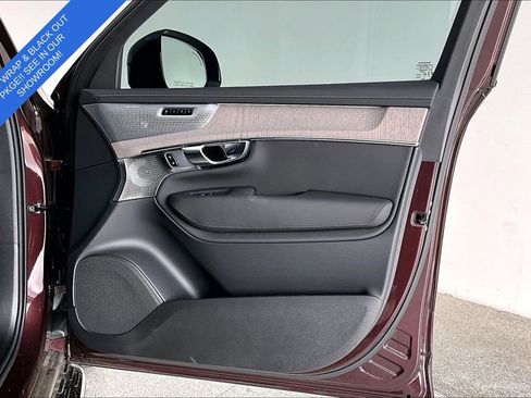 New 2026 Volvo XC90 B6 Ultra w/ Lounge Package image 19