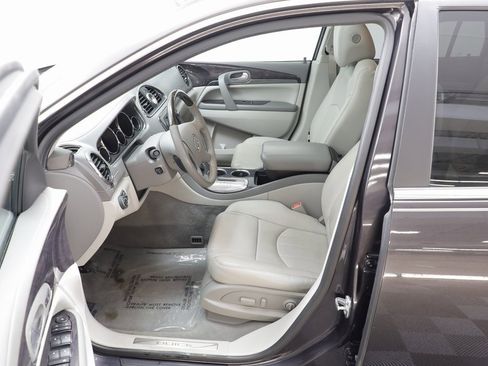 Used 2016 Buick Enclave Premium w/ Experience Buick Package image 6