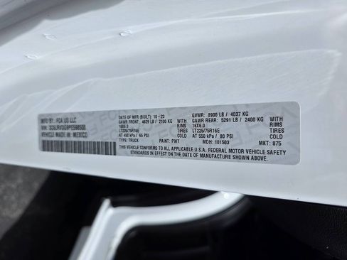 Used 2023 RAM ProMaster 2500 FWD image 23