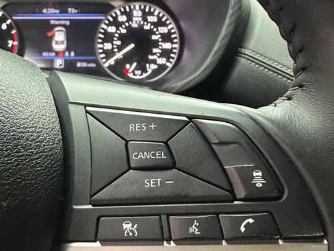 Used 2021 Nissan Sentra SV FWD image 12