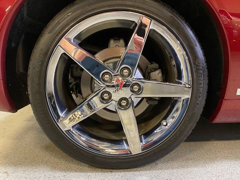 Used 2007 Chevrolet Corvette Coupe w/ Preferred Equipment Group RWD image 33