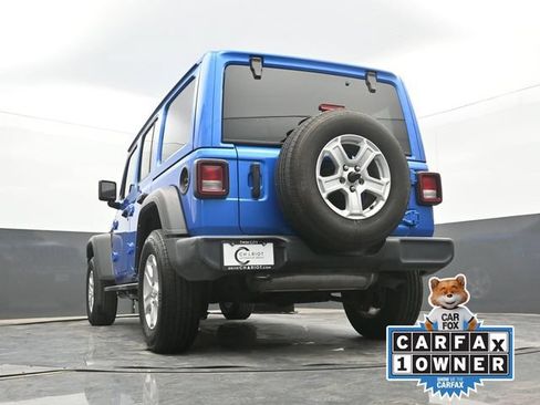 Used 2022 Jeep Wrangler Unlimited Sport w/ Sun And Sound Package AWD/4WD image 59