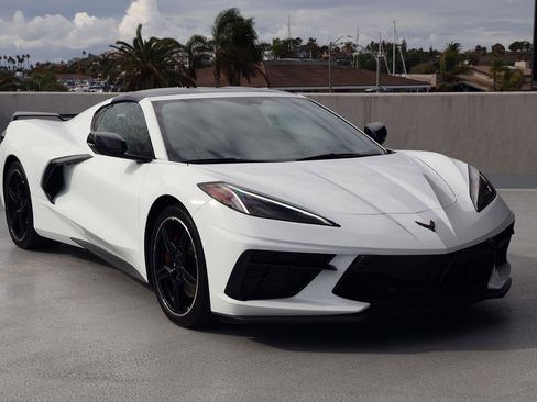 Used 2022 Chevrolet Corvette 3LT w/ Z51 Performance Package image 7